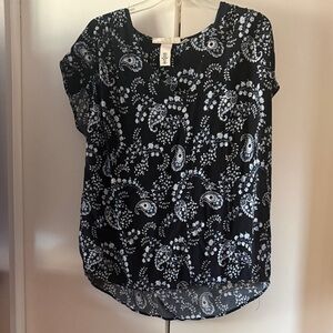 H&M blue paisley shirt